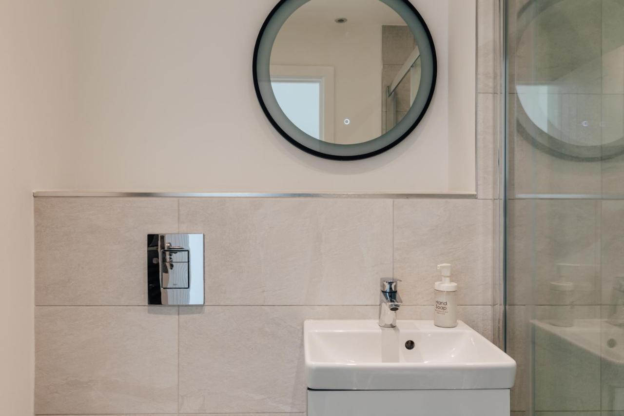 בריסטול Redland Stay In Bespoke Home 2 Of 2 מראה חיצוני תמונה