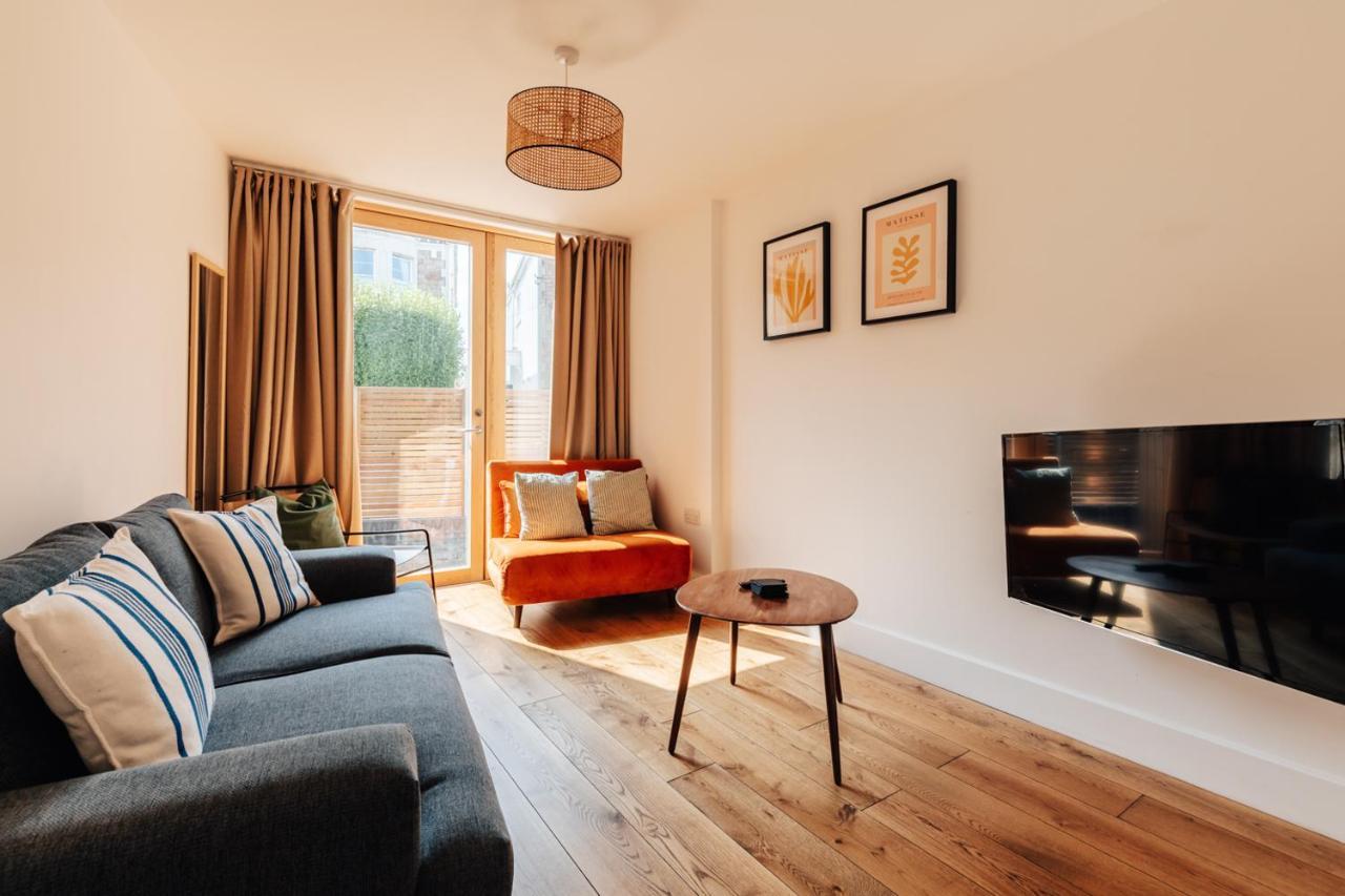 בריסטול Redland Stay In Bespoke Home 2 Of 2 מראה חיצוני תמונה